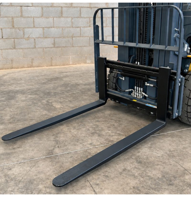 Empilhadeira Lithium 1800kg, Mastro Triplex A 4800mm - Bateri ...