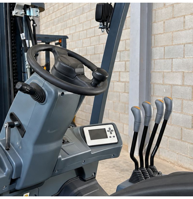Carretilla elevadora litio 1800kg, mástil tríplex a 4800mm - Bateria litio 80V/150Ah