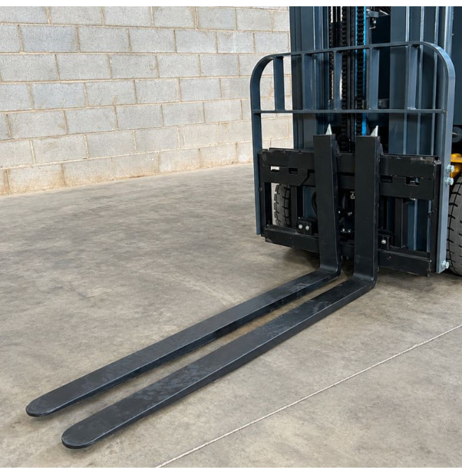 Forklift Lithium 1200kg, TriPlex Mast to 4500mm - Bateri ...