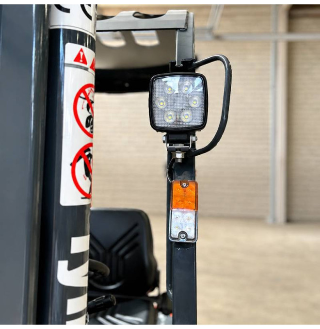 Carretilla elevadora litio 1200kg, mástil tríplex a 4500mm - Bateria litio 24V/280Ah