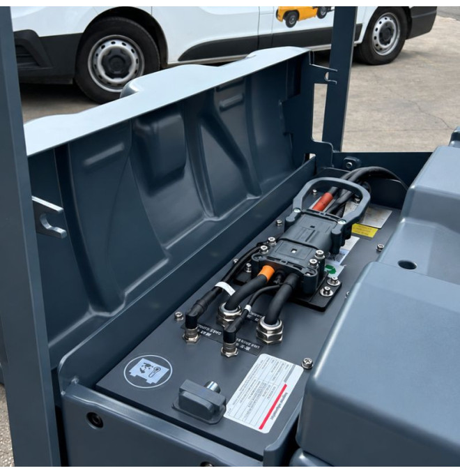 Elektrischer Palettenhubwagen Lithium 2000-3000kg mit Plattform | TYMBIA