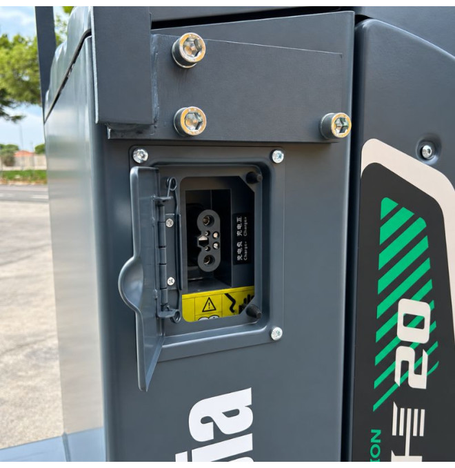 Transpallet elettrico Litio 2000-3000kg con piattaforma | TYMBIA