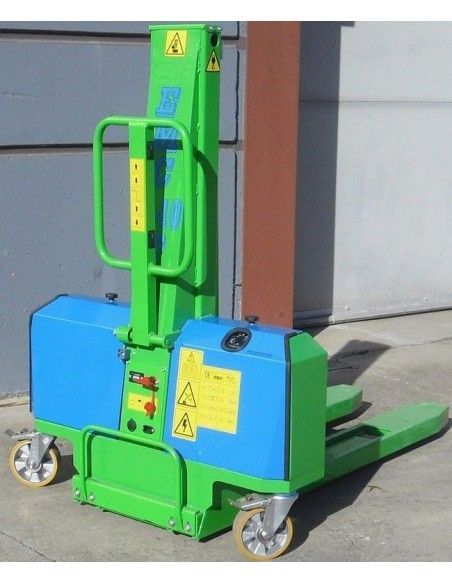 Self-SupportingStackers--Self-Supporting Stacker 1000kg to 1050mm
