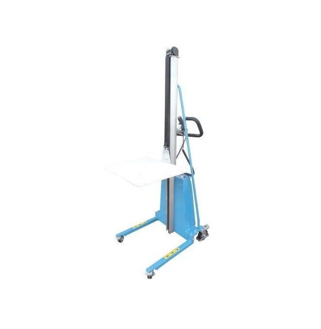 Electric Stackers--Electric stacker 150kg to 1520mm (light)
