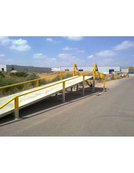Laderampen--Laderampe Tramex 12m