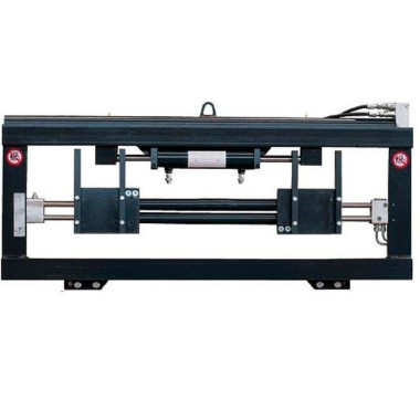 A bord: ventilateurs, pinces,...-- Fourchettes avec FEM2 2500kg largeur 1040mm