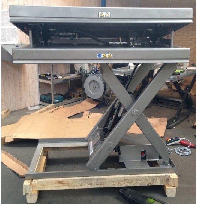 Mesas elétricas..-Mesa elevatória elétrica INOX 1000kg para 1050mm 1300x1000mm