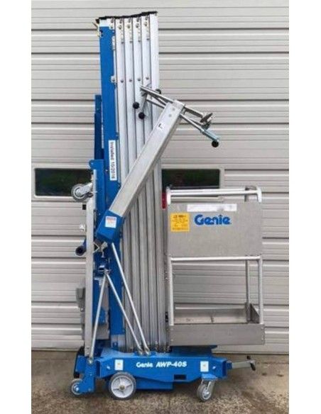Plataformas Únicas--Plataforma elevatória 12,29m-136kg