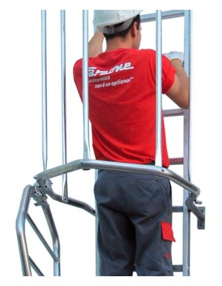 Escaleras--Escalera Vertical con Jaula y Descansillo