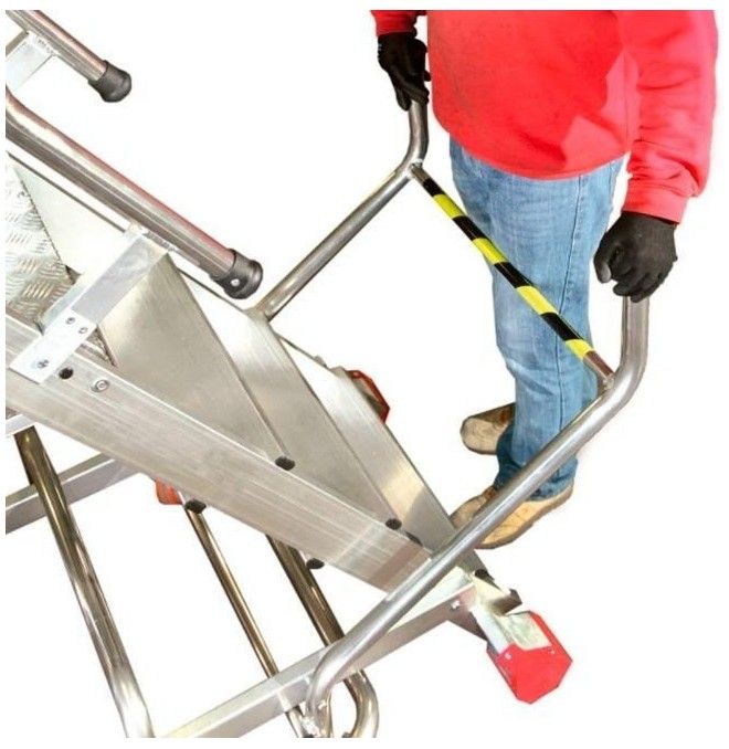 Treppe--Leiter mit Plattform für Arbeit und Erhöhung Lastplan