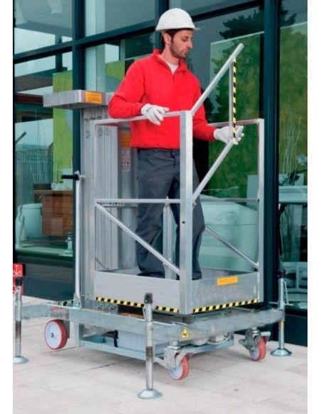 Plataformas Únicas--Plataforma elevatória Manual 200kg para 5.25m Elevação