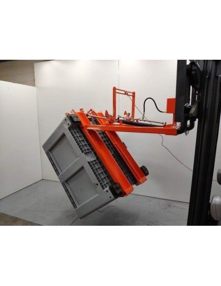 Sobre tablero: volteadores, pinzas,…--Volteador Contenedores de Plástico 1000kg