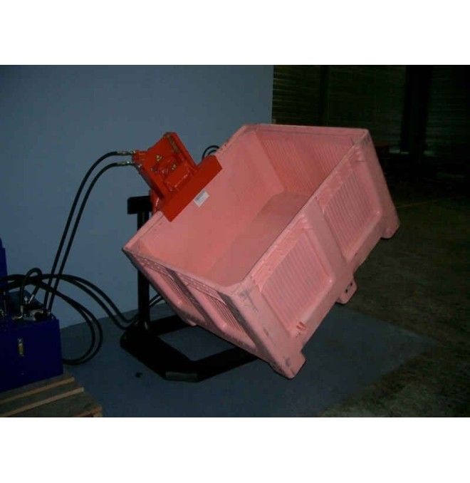 A bord: ventilateurs, pinces,...