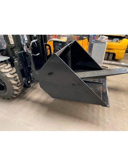 Sobre tablero: volteadores, pinzas,…--Cuchara Hidráulica 450-600L para carretilla FEM 2 y 3