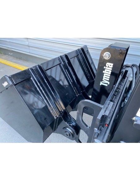 A bordo: flipper, morsetti,...--Secchio idraulico 450-600L per FEM 2 e 3 carriole