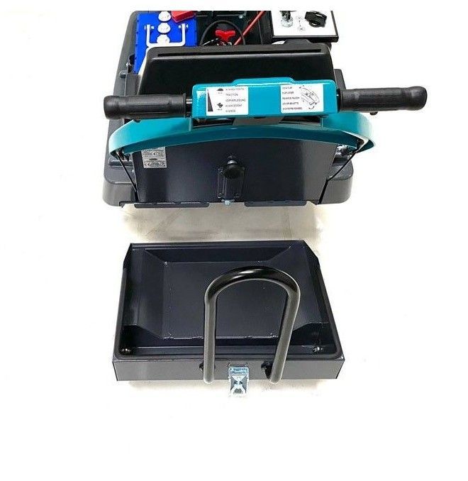 Kehrmaschinen und scheuergeräte--Kehrmaschine Mechanische Leitung nach Pie
